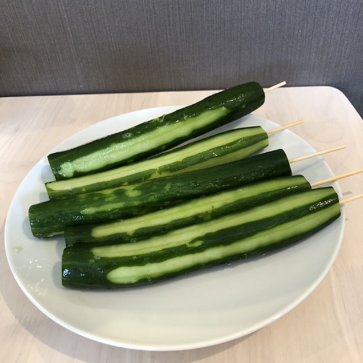 おうちでお祭り気分 冷やしきゅうり一本漬け レシピ 作り方 By こもともこ 楽天レシピ おうちでお祭り気分 冷やしきゅうり一本漬け レシピ 作り方 By こもともこ 楽天レシピ